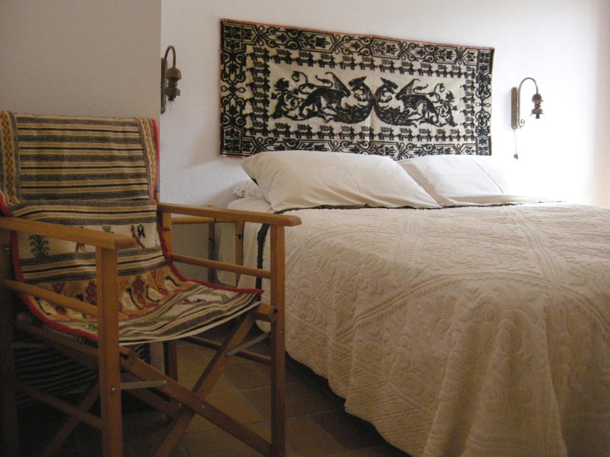 Via Dei Gerani B&B Sinnai ห้อง รูปภาพ